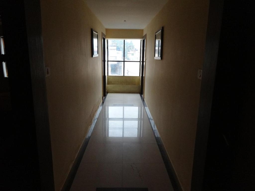 Hotel Miland Palace บูบันเนสชวาร์ ภายนอก รูปภาพ